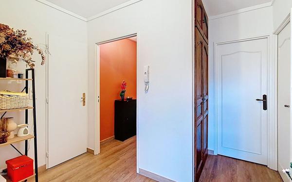 Appartement à vendre    3 pièces • 65,39 m2 Riom