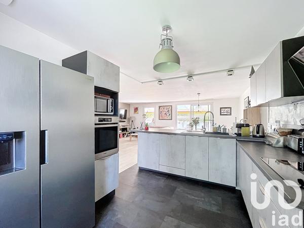Maison à vendre 7 pièces 180 m² Basse-Goulaine