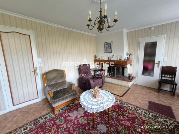 Maison à POUANCE, 49420 - 8 pièces 120m²