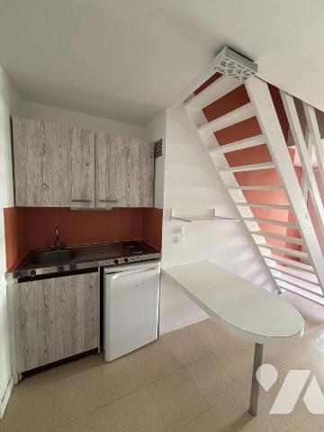 A VENDRE T1 EN DUPLEXE HYPER CENTRE