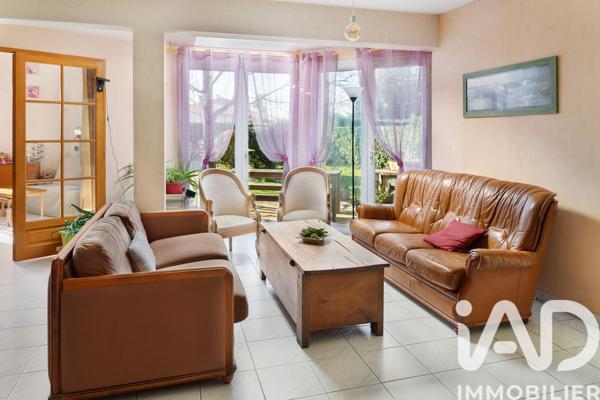 Maison à vendre 6 pièces 142 m² Haute-Goulaine
