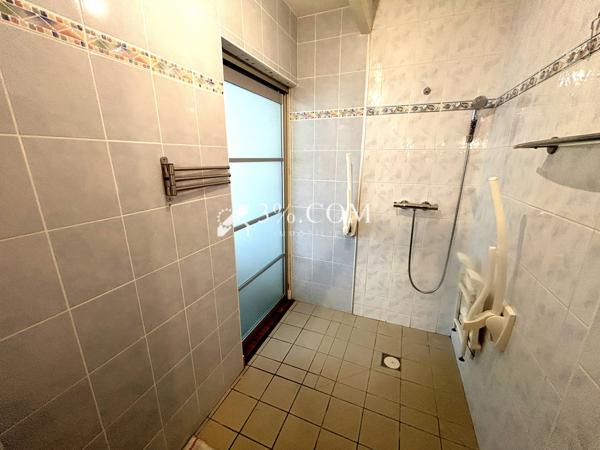 Maison 6 pièce(s) 4 chambre(s) 158 m²