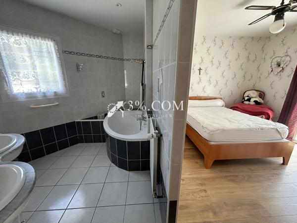 Maison 6 pièce(s) 4 chambre(s) 158 m²