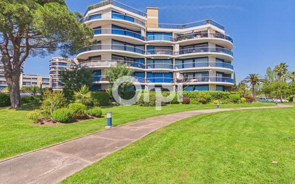 Appartement à vendre    3 pièces • 60,20 m2 Mandelieu-la-Napoule