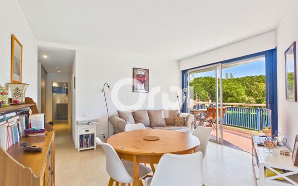 Appartement à vendre    3 pièces • 60,20 m2 Mandelieu-la-Napoule
