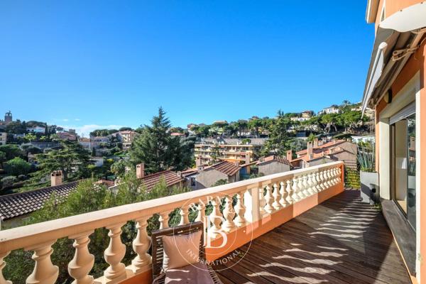 Villefranche-sur-Mer, Appartement 2 Chambres -  150 m² à vendre