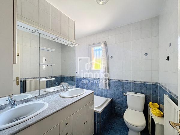 Maison Oyonnax 4 pièce(s) 100 m2