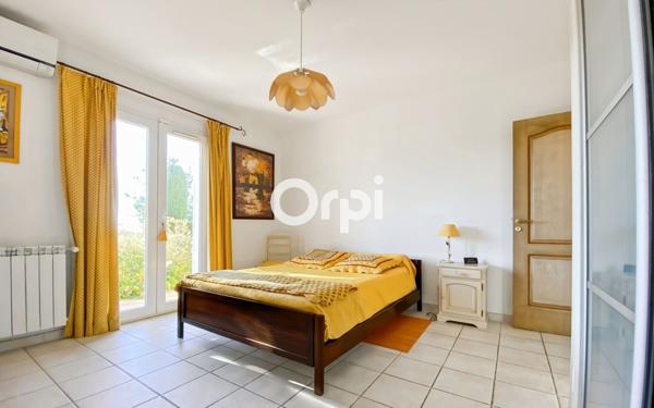 Maison à vendre    5 pièces • 130 m2 La Cadière-d'Azur