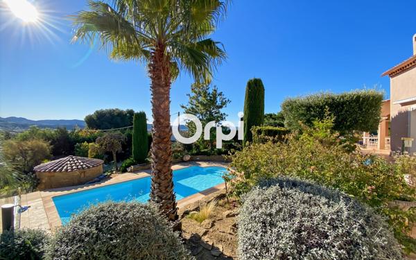 Maison à vendre    5 pièces • 130 m2 La Cadière-d'Azur