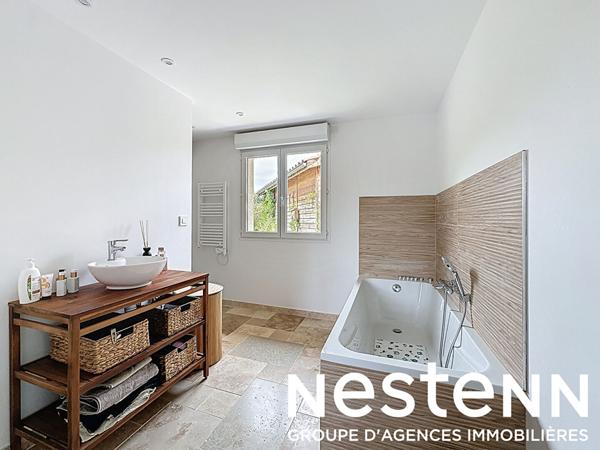 A vendre : Jolie villa de plain pied - 4 chambres - a proximite de Creches-sur-Saone 71680