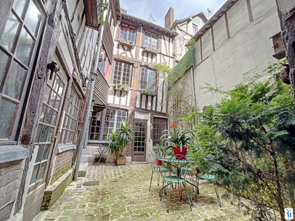 Maison Rouen 8 pièce(s) 219.61 m2