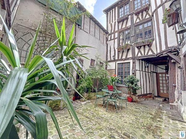 Maison Rouen 8 pièce(s) 219.61 m2