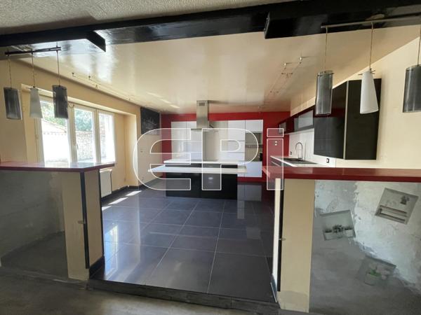 Bressuire Maison contemporaine Ajouter à ma sélection Référence : 6391