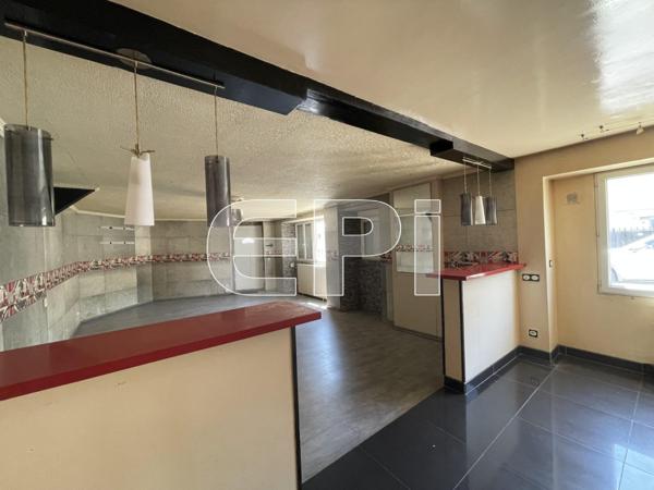 Bressuire Maison contemporaine Ajouter à ma sélection Référence : 6391