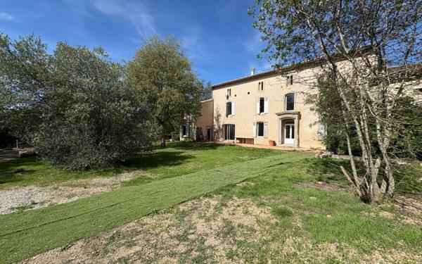 Maison à vendre    10 pièces •  Saint-Papoul