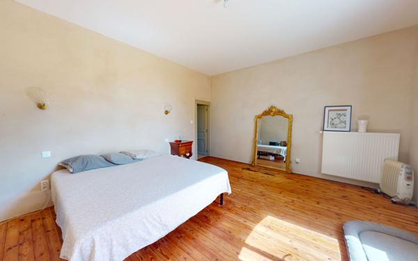 Maison à vendre    10 pièces •  Saint-Papoul