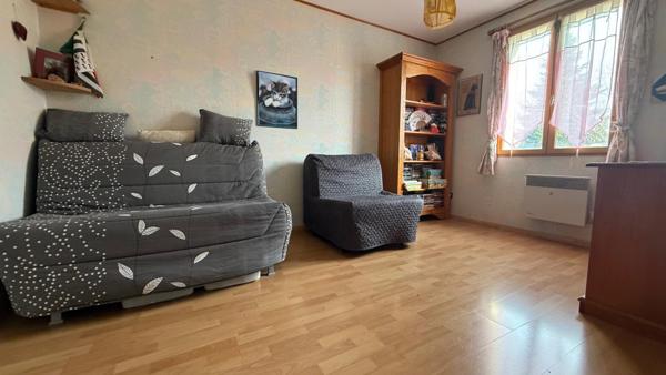 Grande famille, pavillon entretenu et sain de 1999