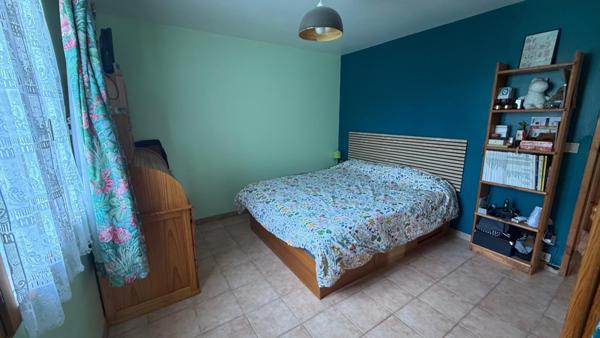 Grande famille, pavillon entretenu et sain de 1999