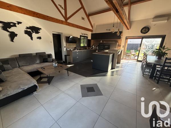 Maison à vendre 5 pièces 154 m² Bey