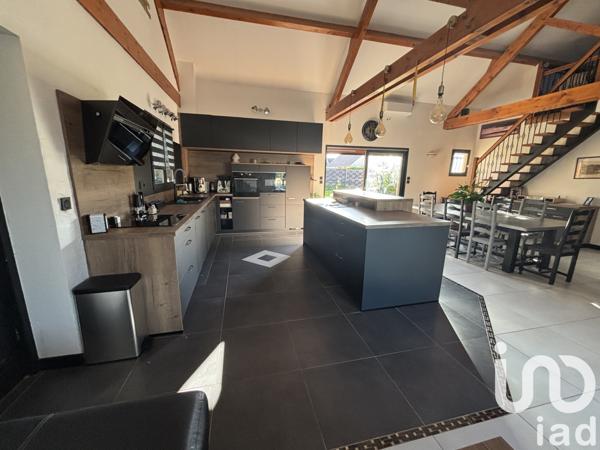 Maison à vendre 5 pièces 154 m² Bey