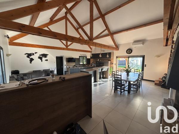 Maison à vendre 5 pièces 154 m² Bey