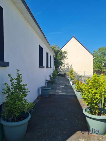 Exclusivité - Maison familiale - À 5 minutes du centre-ville de Concarneau