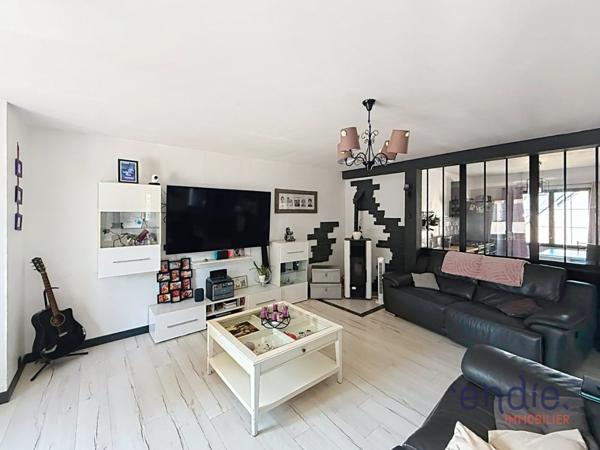 Exclusivité - Maison familiale - À 5 minutes du centre-ville de Concarneau