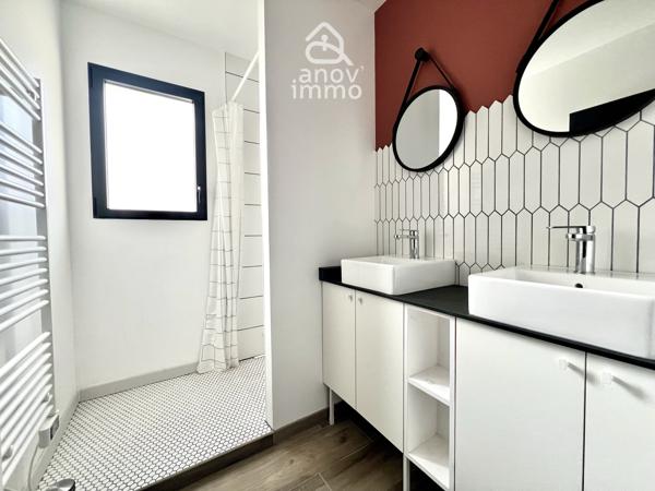 Maison
                                                                                                                                                                                                                                                                                                                        5 pièce(s)                                                                                                                                                                                                          4 chambre(s)                                                                                                                                                                                                          120  m²