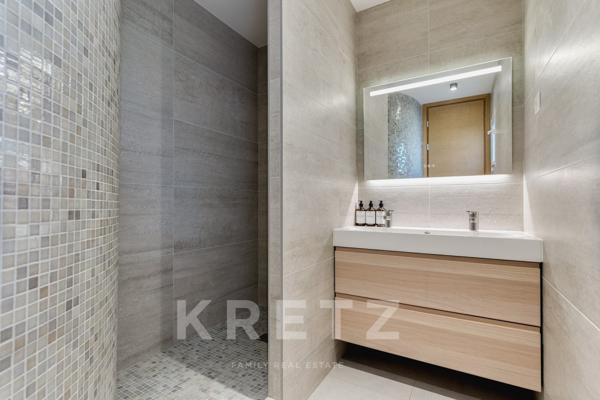 Maison contemporaine rénovée avec vue exceptionnelle