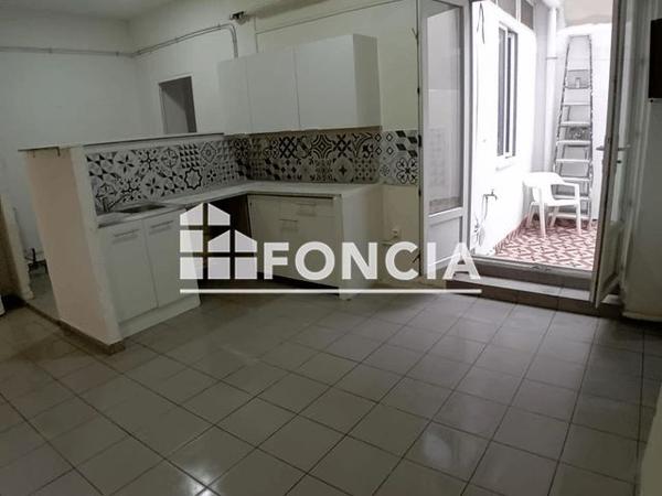 Location Studio 46.4 m² - 9 RUE FORTUNE JOURDAN Marseille 13003