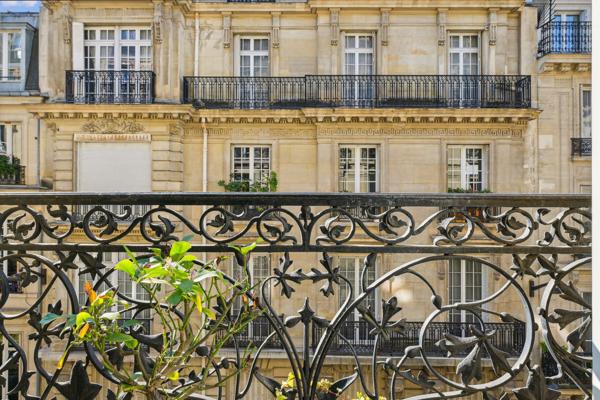 Vente Appartement de luxe Paris 8 3 Pièces 70 m²