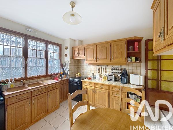 Maison à vendre 8 pièces 180 m² Osny