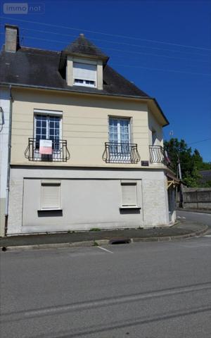 Maison de ville à vendre à Carhaix-Plouguer dans le Finistère (29270), ref : 29066-1081192