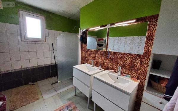 Maison de ville à vendre à Carhaix-Plouguer dans le Finistère (29270), ref : 29066-1081192