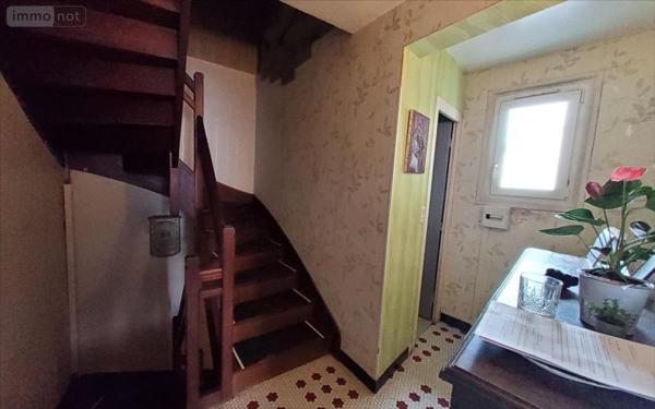 Maison de ville à vendre à Carhaix-Plouguer dans le Finistère (29270), ref : 29066-1081192