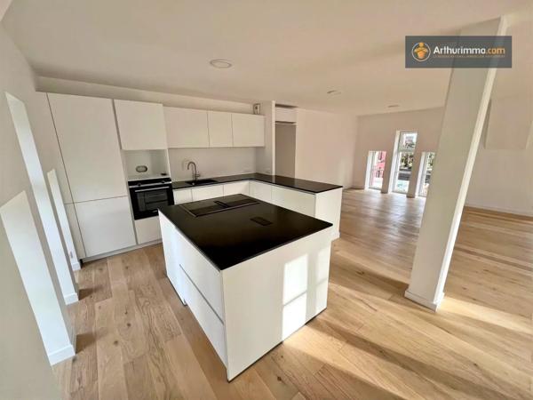 Location Appartement 3 pièces 107 m2 à Lille