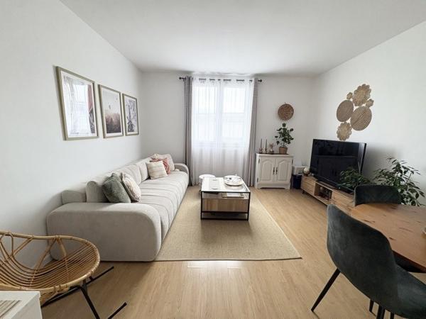 Appartement à vendre |  Châteauroux |  2 pièces | 49 m²