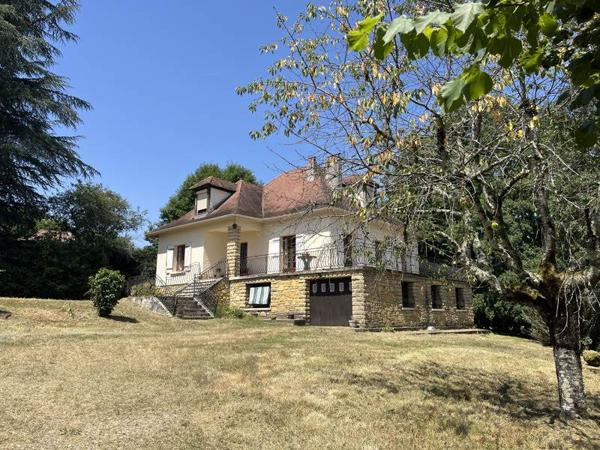 Maison à vendre |  Mussidan |  5 pièces | 130 m²