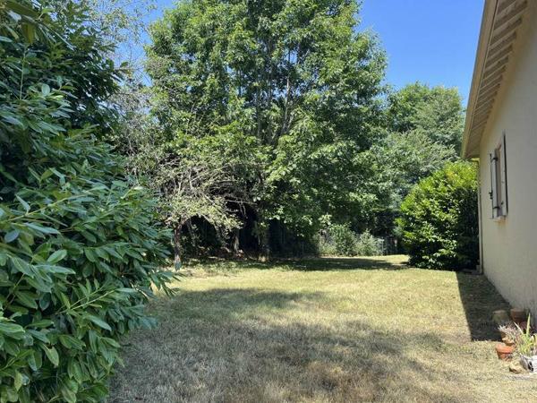 Maison à vendre |  Mussidan |  5 pièces | 130 m²