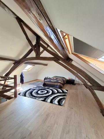 À vendre - Maison mitoyenne 1 côté, 3 pièces située à Rouessé-Fontaine (72610)