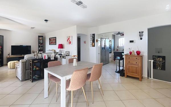 Appartement à vendre    4 pièces •  Saint-Raphaël