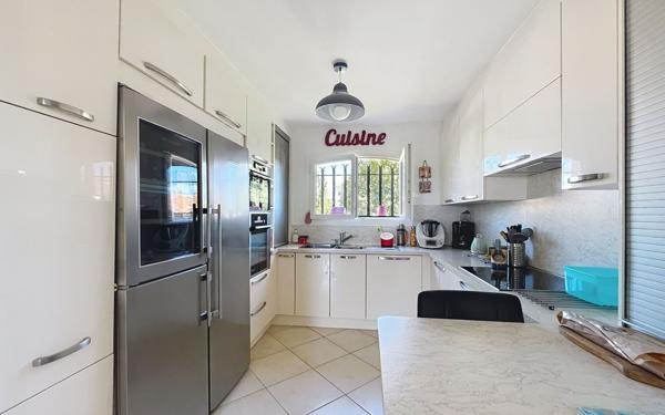 Appartement à vendre    4 pièces •  Saint-Raphaël