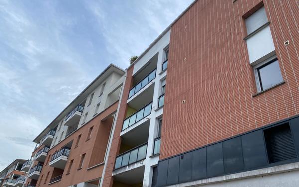 Appartement à vendre    2 pièces • 48 m2 Ramonville-Saint-Agne