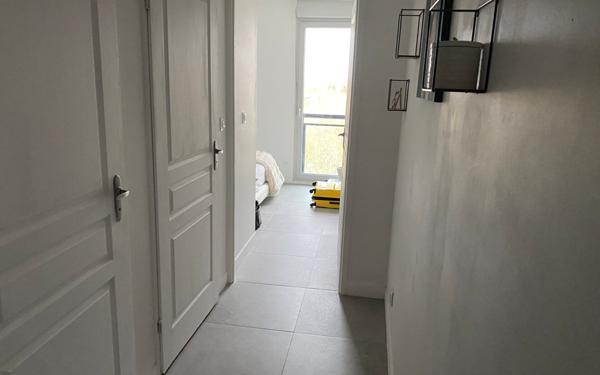 Appartement à vendre    2 pièces • 48 m2 Ramonville-Saint-Agne