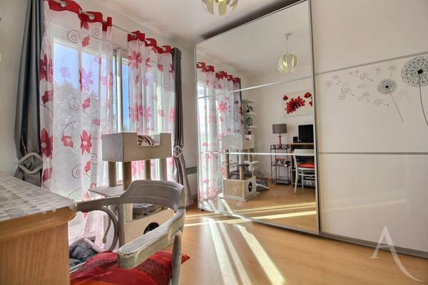 Maison familiale 5 chambres avec piscine (Villenave d'Ornon)