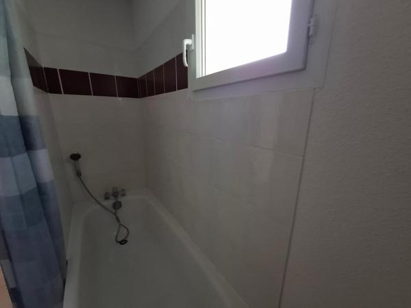 Au coeur d'une jolie résidence de tourisme, avec piscine !