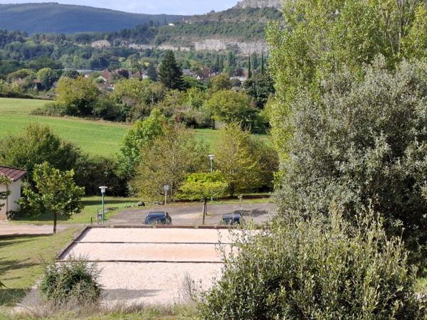 Au coeur d'une jolie résidence de tourisme, avec piscine !