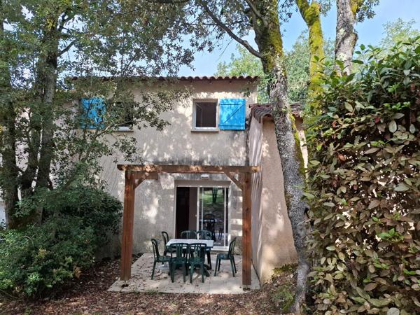 Au coeur d'une jolie résidence de tourisme, avec piscine !