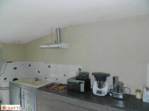 Maison de village 104m², garage parking + T1 loué