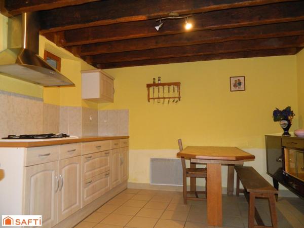 Maison de village 104m², garage parking + T1 loué